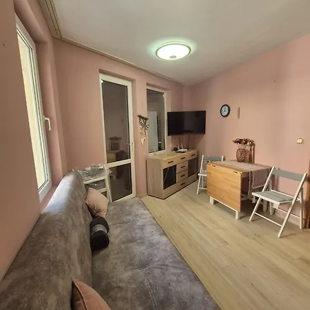 Daire Sea Garden Flat Varna